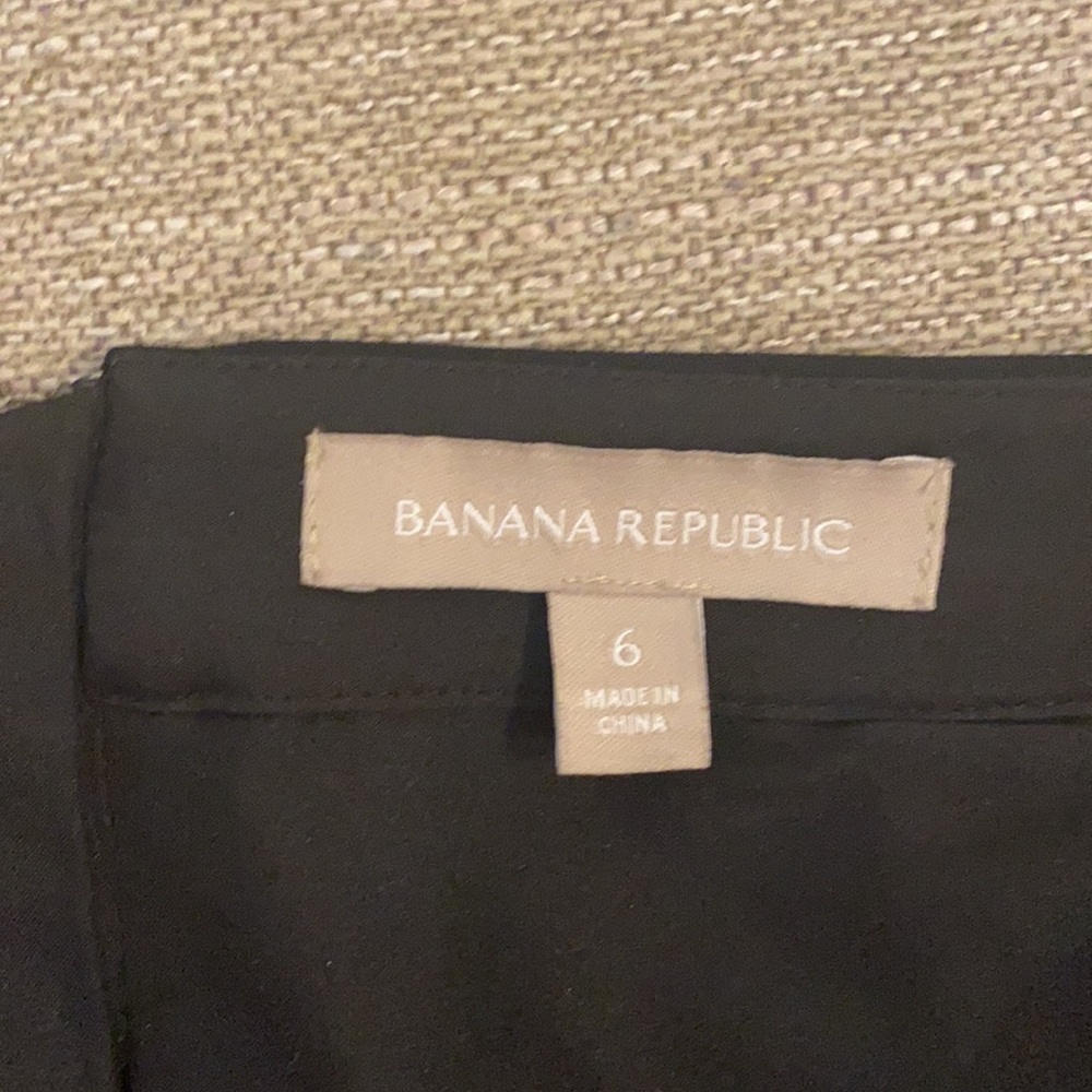 Banana Republic Mini Wrap Skirt 💜 - Picture 6 of 6